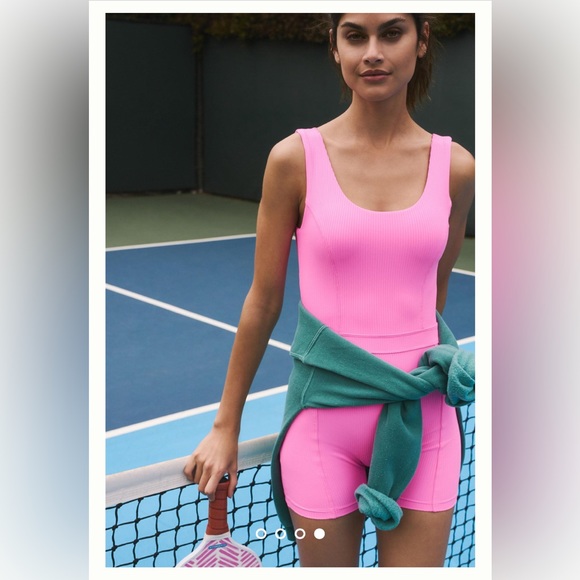 NWT ⭐️ Year of ours ribbed romper, hot pink, size L - Picture 3 of 6